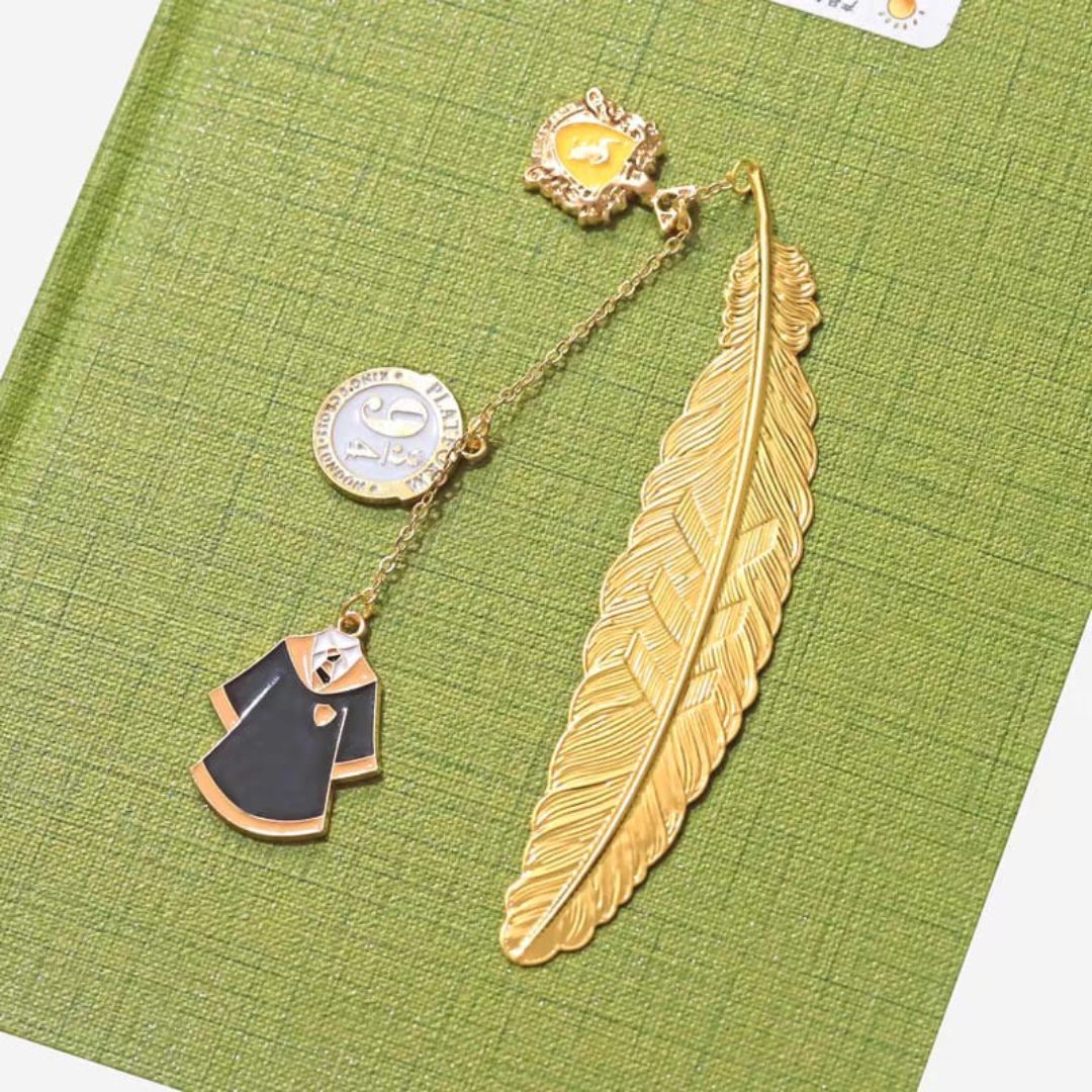 Harry Potter Exquisite Gold Feather Bookmark with Enamel Charms
