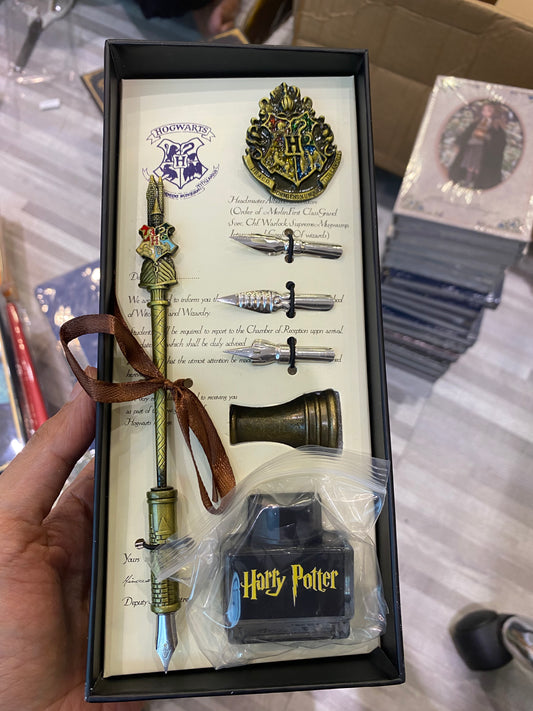 Harry Potter Collectible Pen Set ✒️🪄
