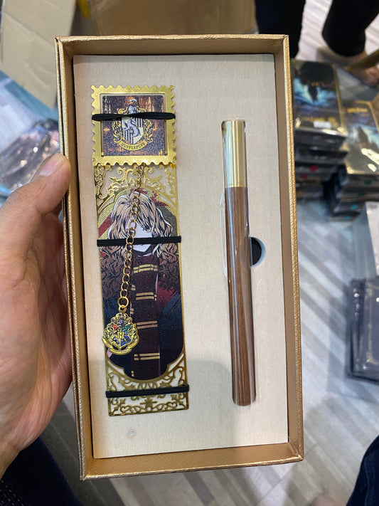 Harry Potter Bookmark and Pen Set 🎁✨