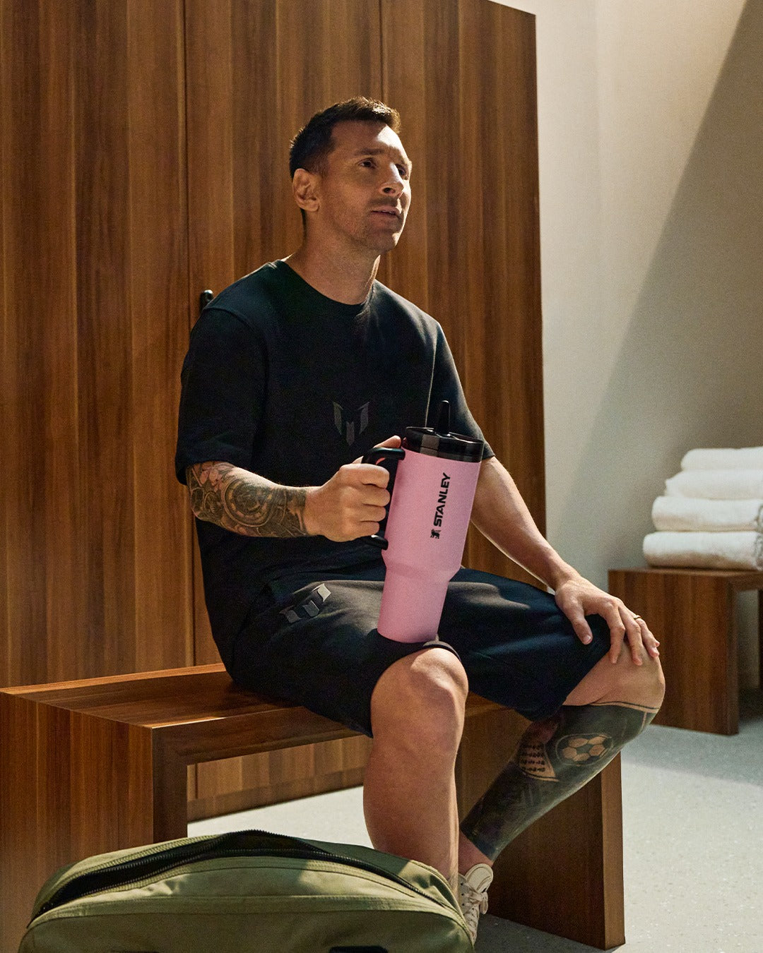 Messi X Stanley Quencher H2.O FlowState Tumbler | 40 OZ (1.18 litres)