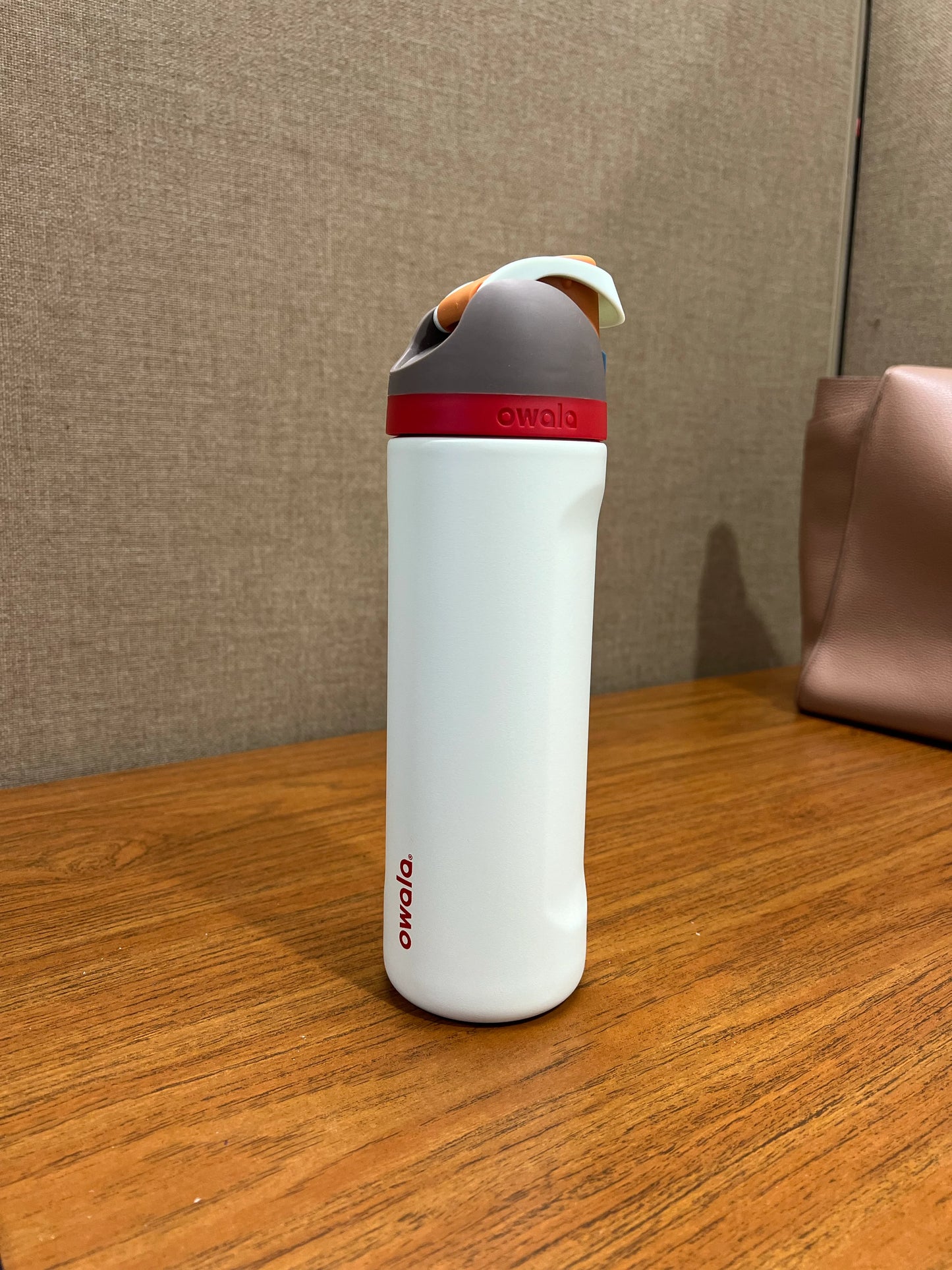 Owala Solid Coloured Bottle